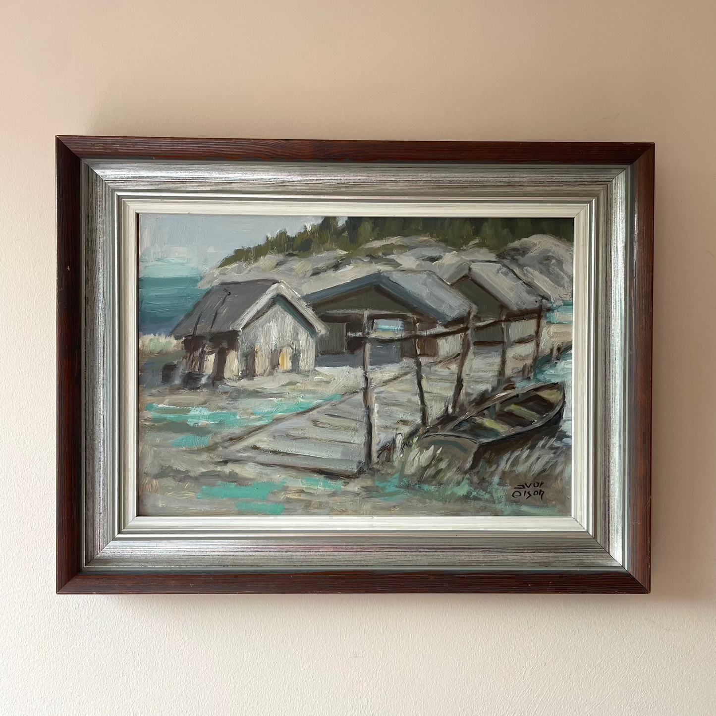 SHORELINE HUTS