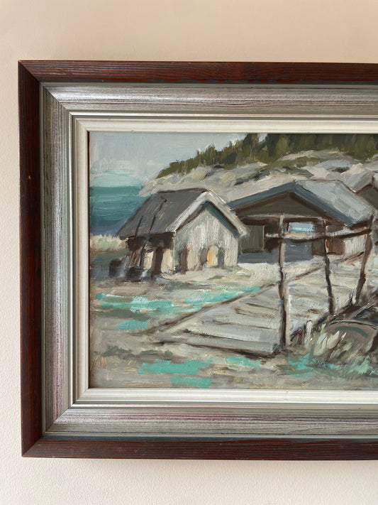 SHORELINE HUTS