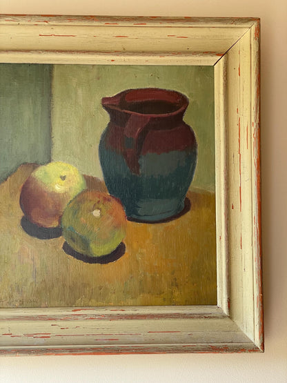 JUG & APPLES