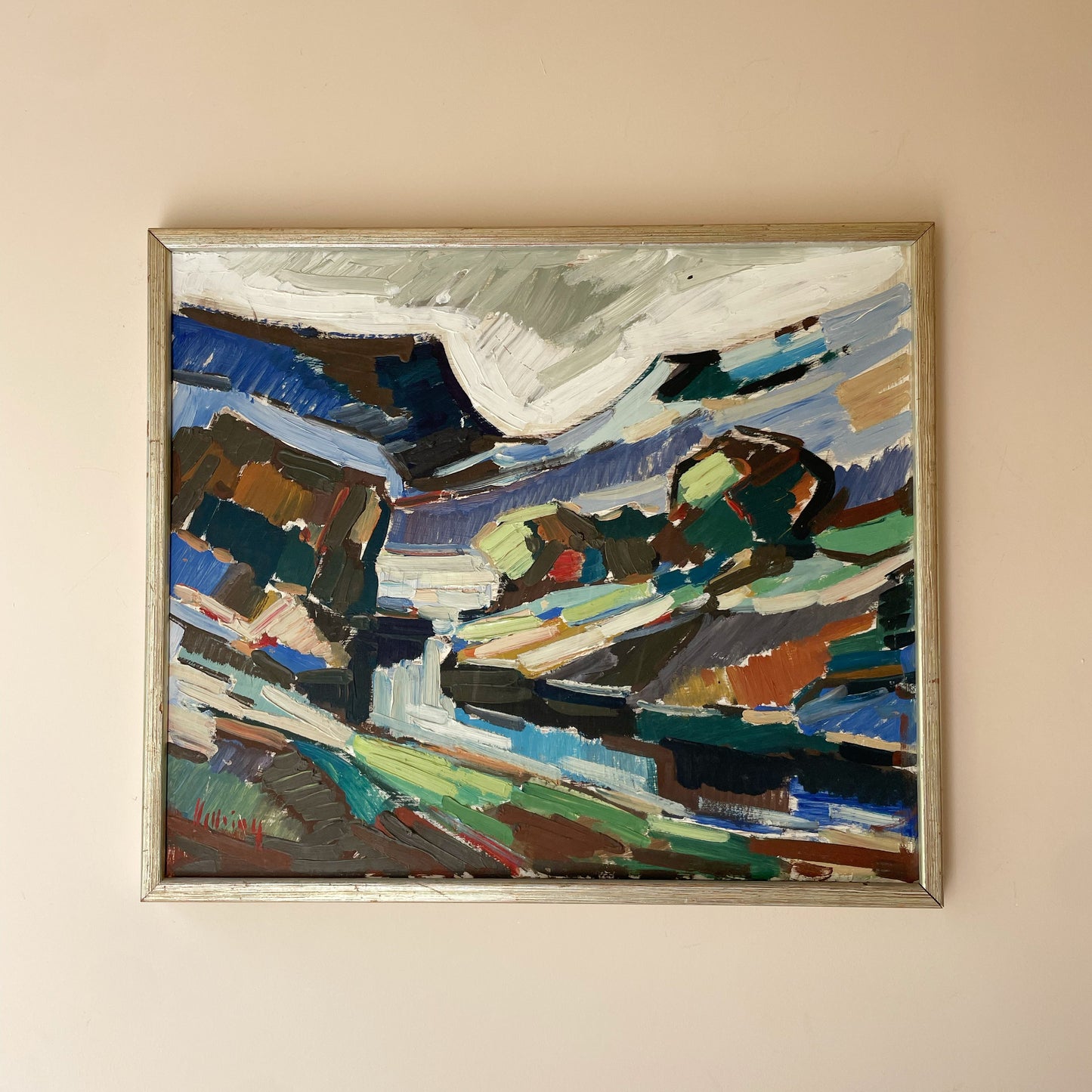 HILLS & SKY